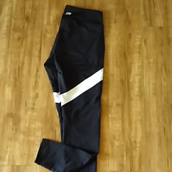 Woman - Picture 2 of 3